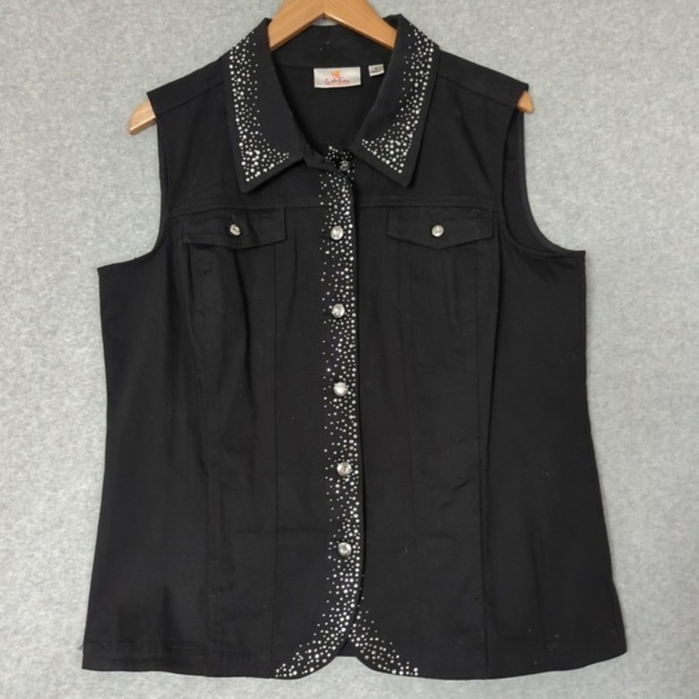 Quacker Factory Womens M Black Rhinestone Embellished Sleeveless Vest Sparkly